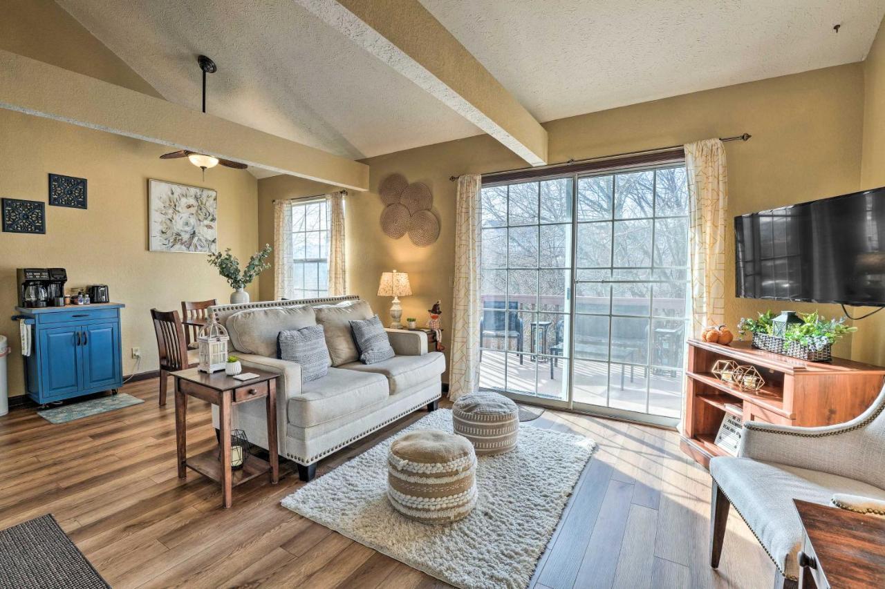 Charming With Balcony And Grill! Apartment Branson