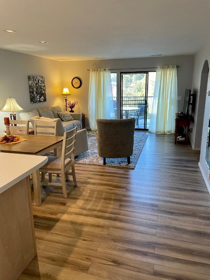 Escape To Aparthotel Branson