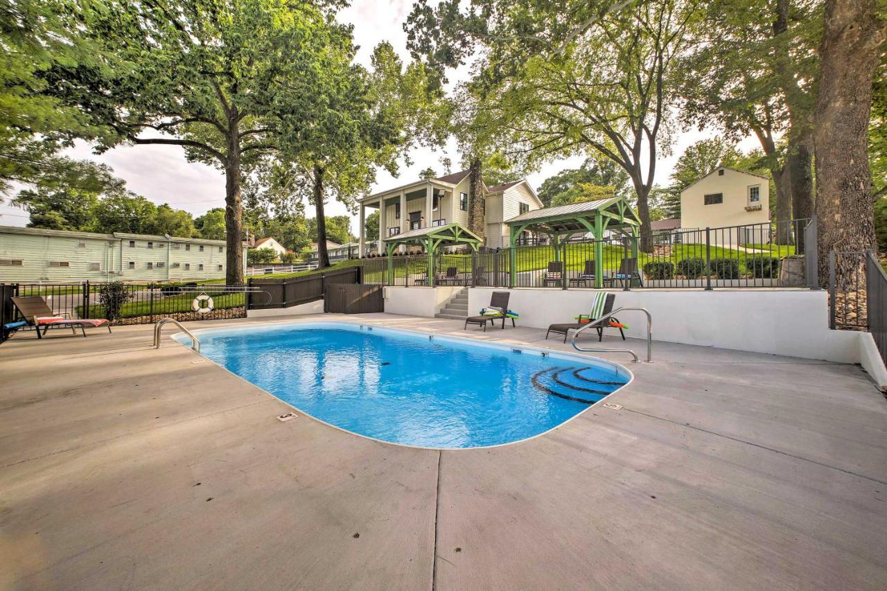 Welcoming Downtown With Pool Access! * Branson