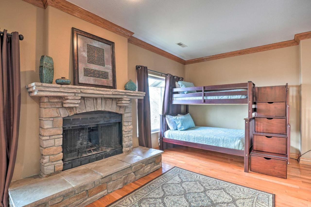 With Indoor Pool And Basketball Court! *
