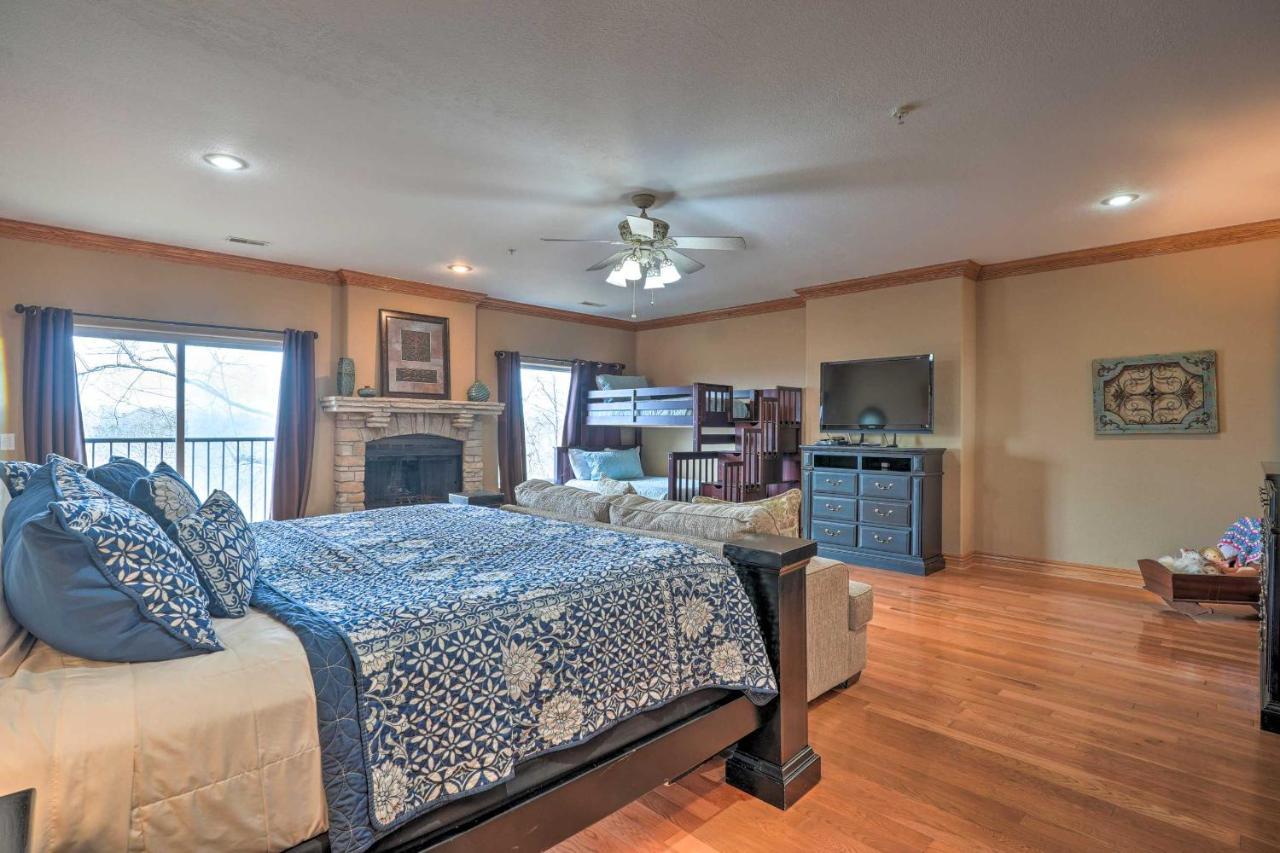 With Indoor Pool And Basketball Court! Holiday home *