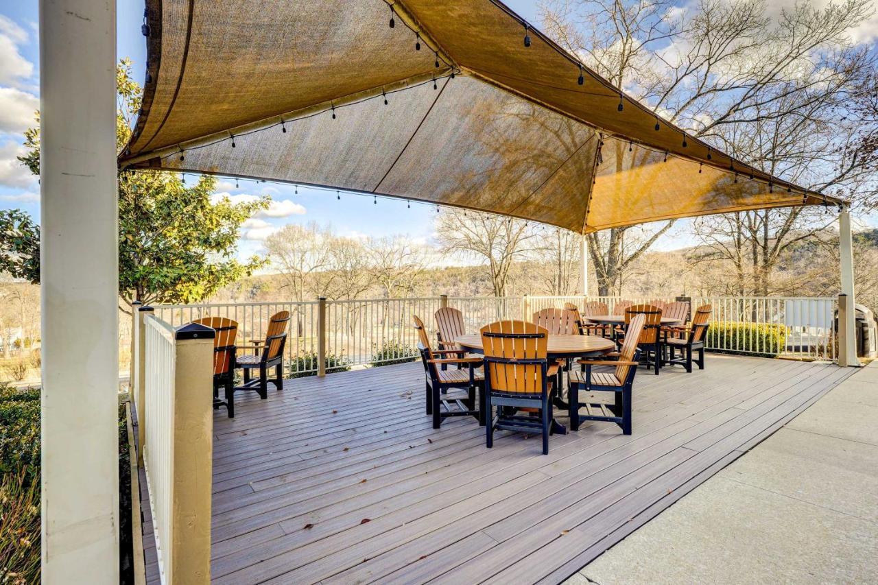 Apartment Beautiful With Golf And Pool Access! Branson