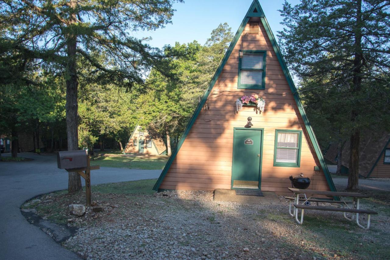 The Bavarian Village * Branson