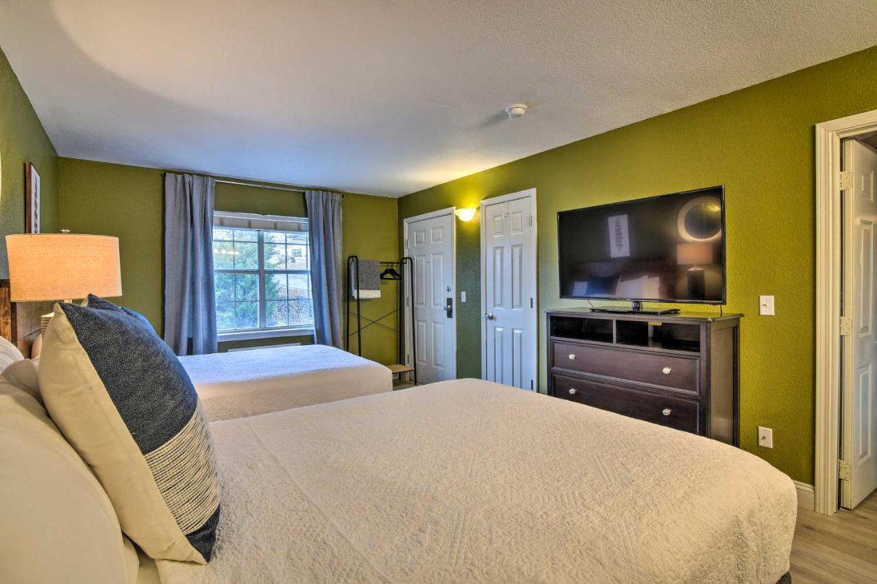 With Pool And Golf Course Views!