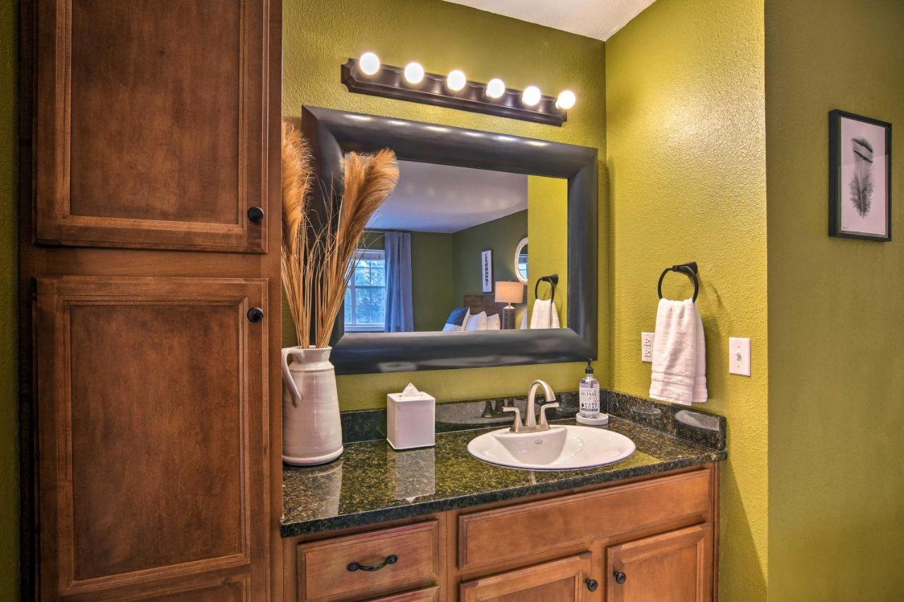 With Pool And Golf Course Views!