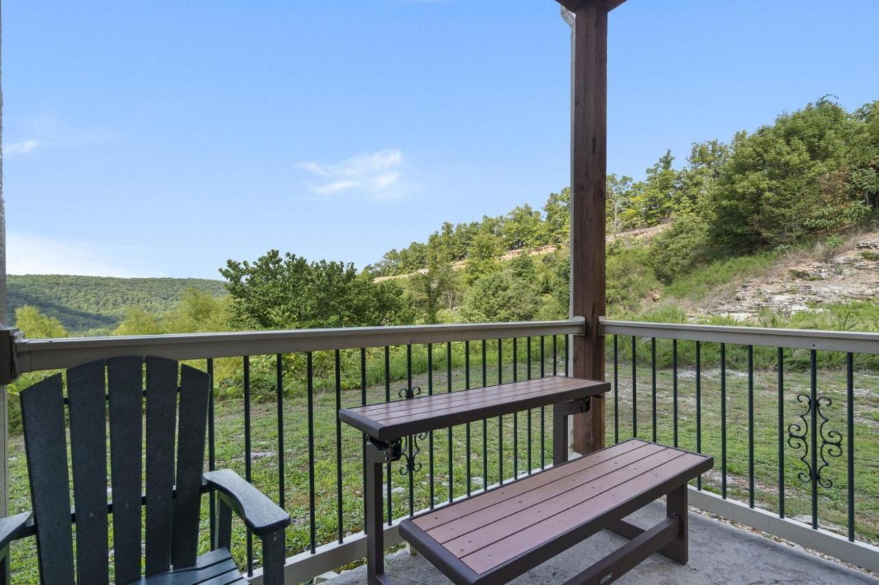 The Cliffs Aparthotel Branson