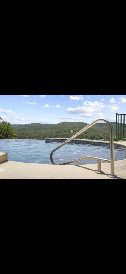 The Cliffs Branson