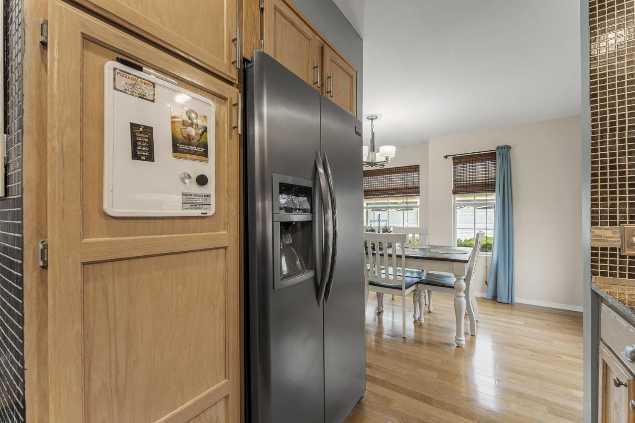Premiere Pointe Apartment *