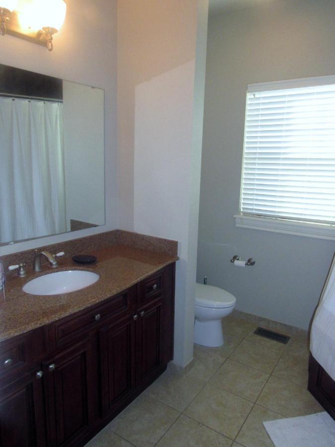 Two Bedroom In The Heart Of Branson!