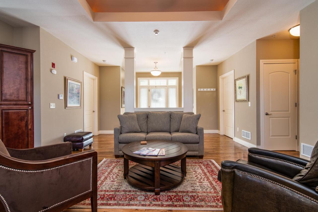 Two Bedroom In The Heart Of Branson! *