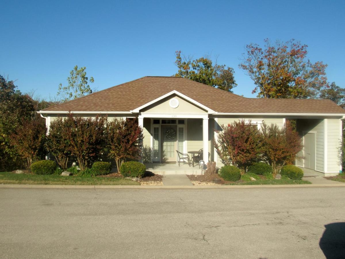 Apartment Two Bedroom In The Heart Of Branson!