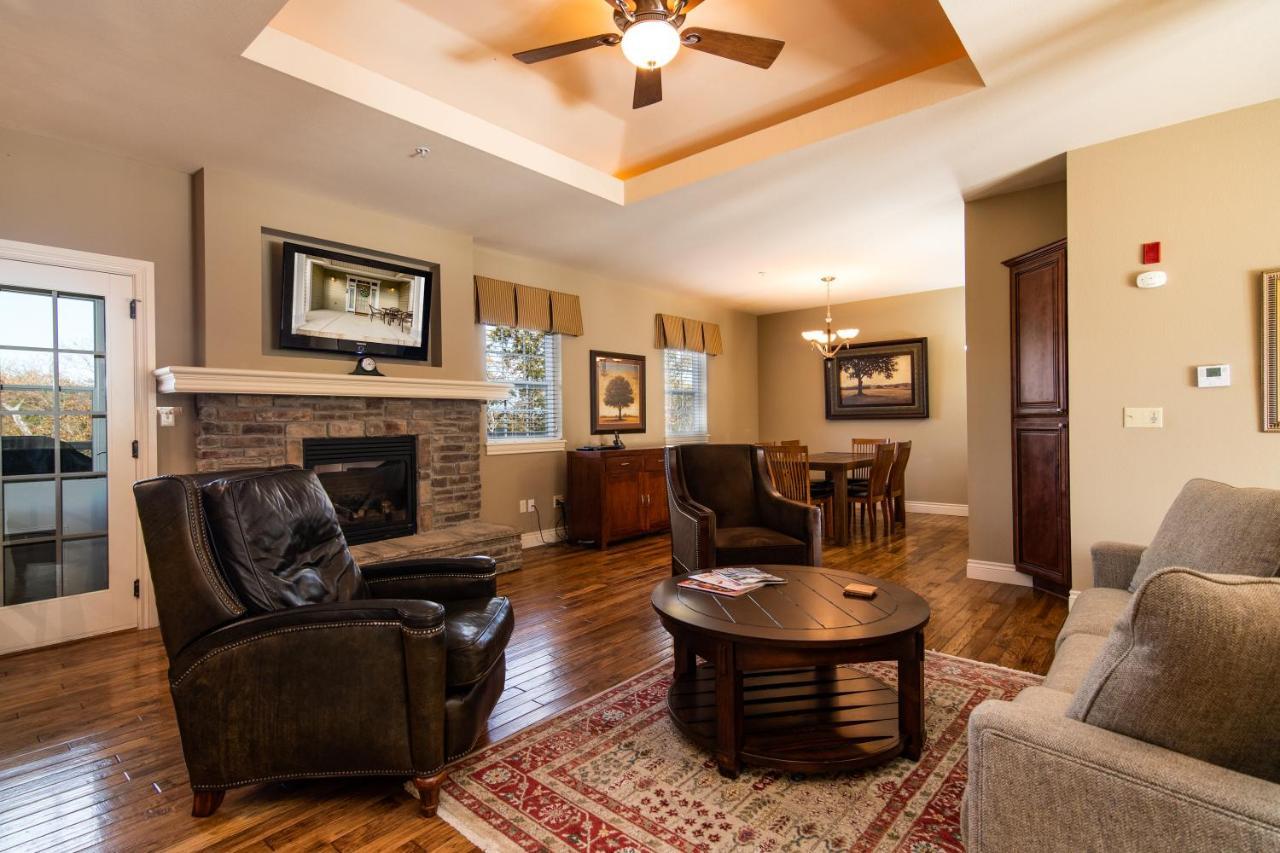 Two Bedroom In The Heart Of Branson!