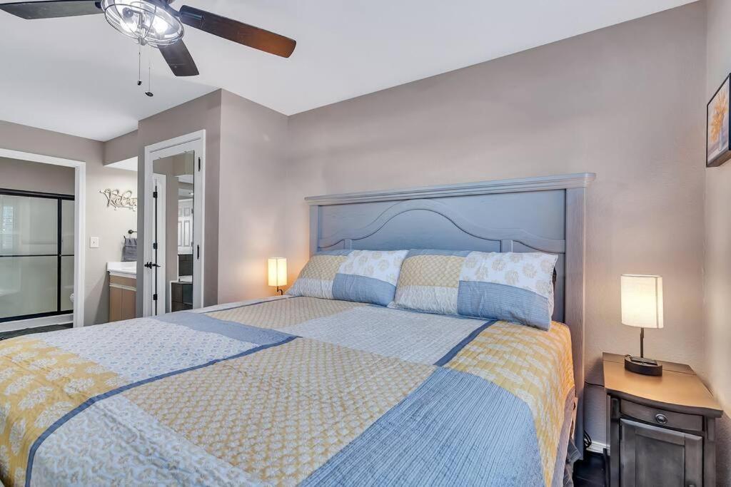 Charming 4-bedroom At The Champions Apartment