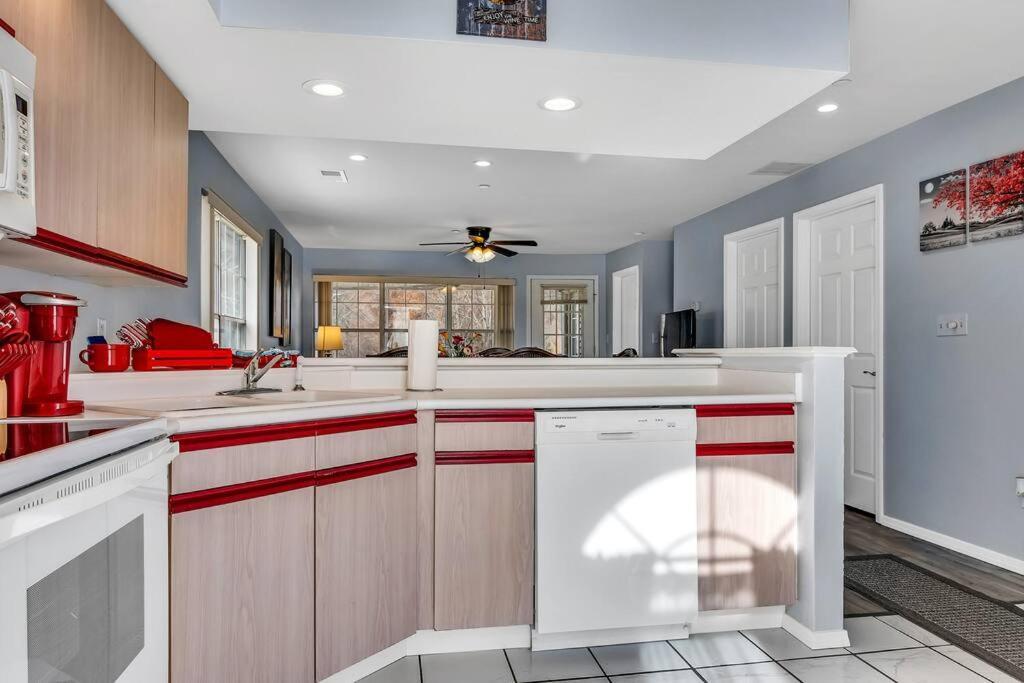 Penthouse Overlooking Taneycomo *