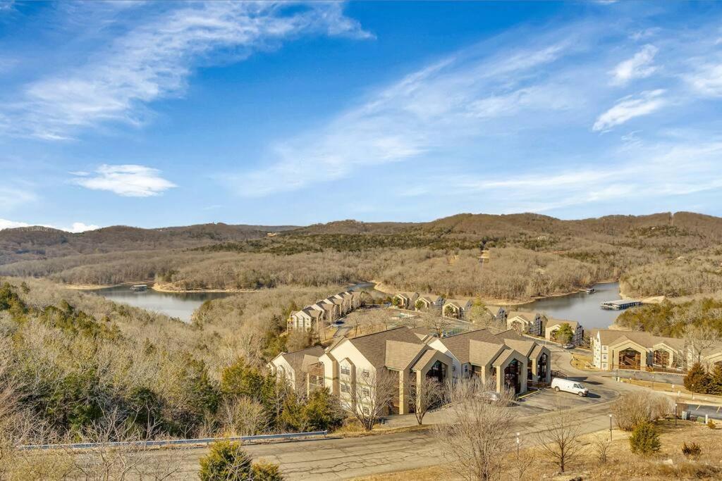 Walk In Two Bed Lakeview At Indian Point *