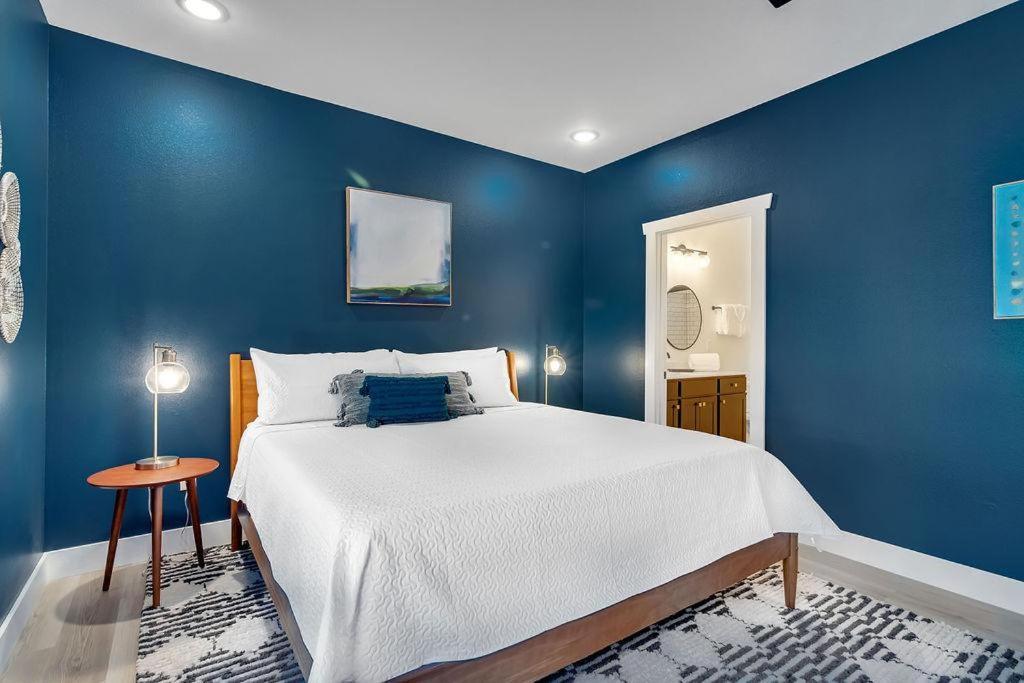 Modern Rustic * Branson