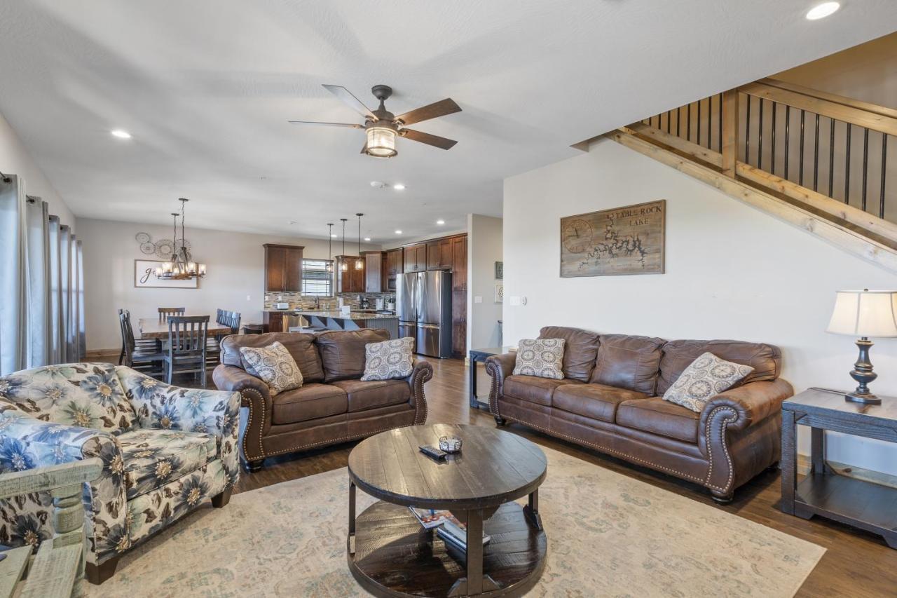Lodge Lakefront Haven Branson