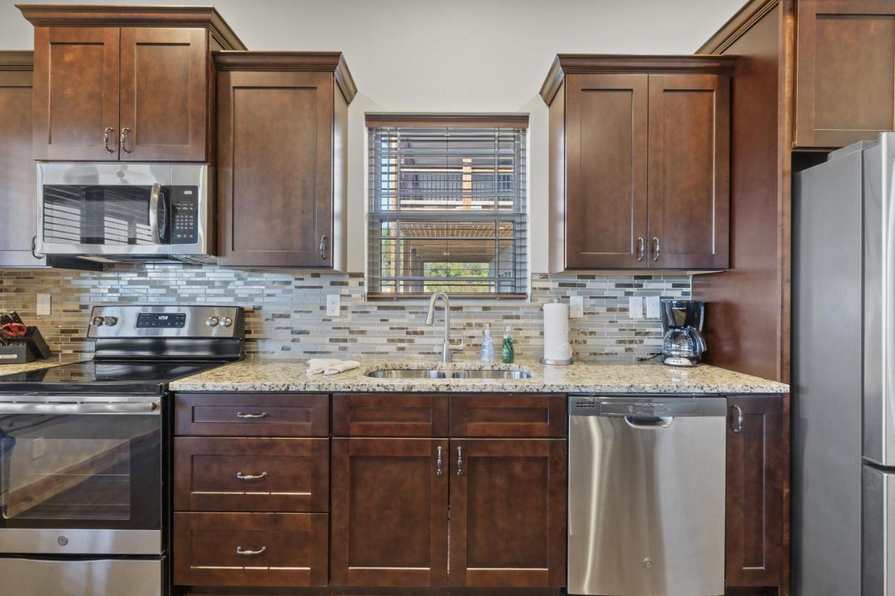 Lodge Lakefront Haven Branson