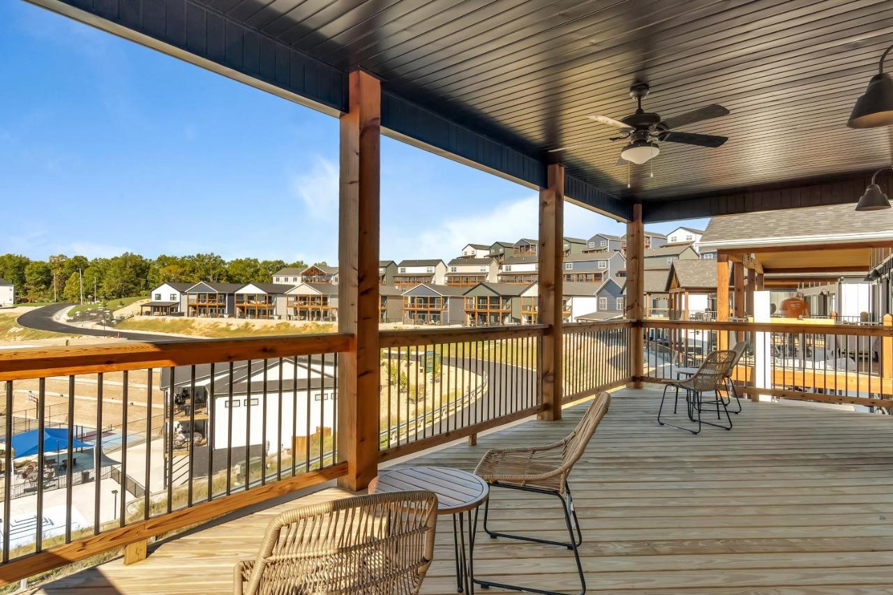 Chateau Royale Branson