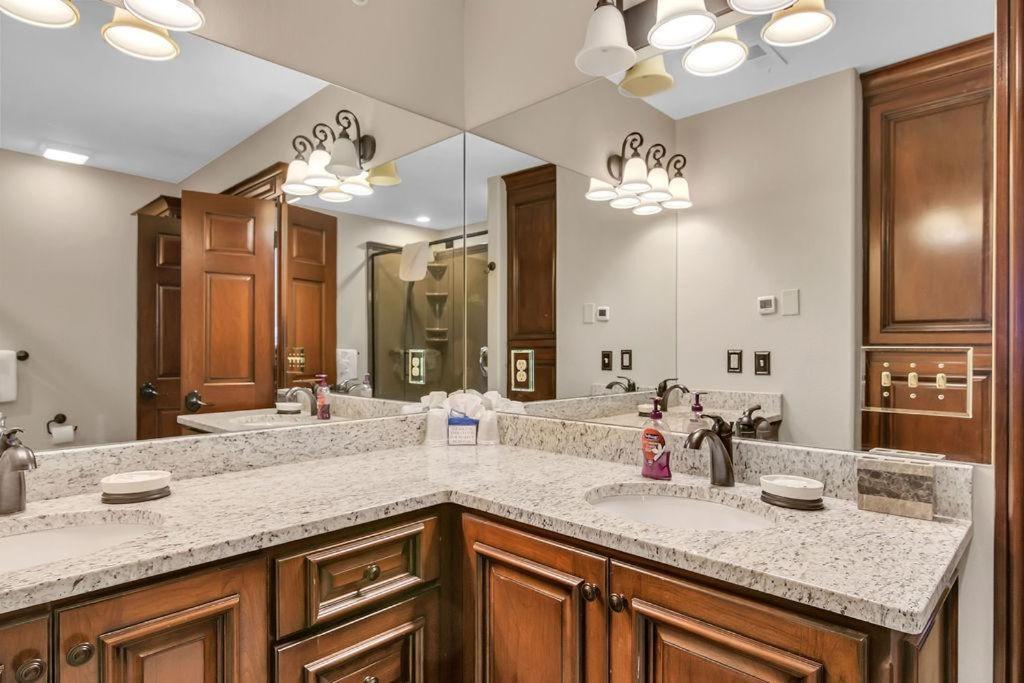Hawthorne -- 1427 Holiday home *
