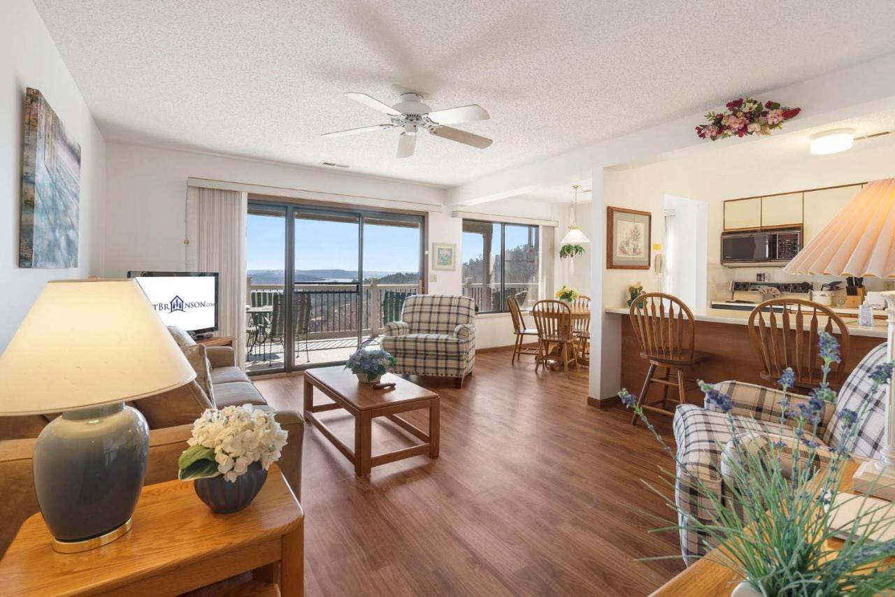 Silver Maple 303 Holiday home *