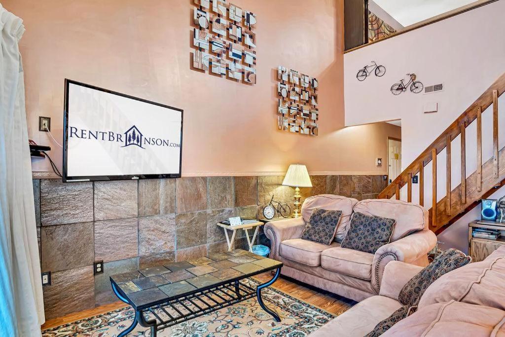 Scotch Pine With Loft -- 1310 Holiday home