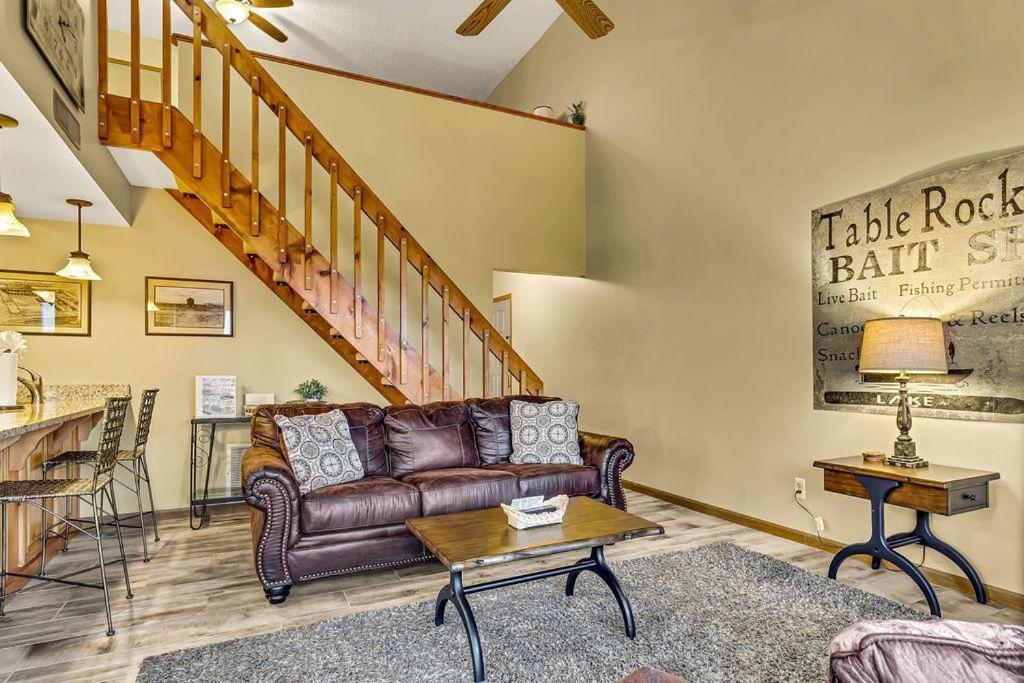 White Oak With Loft -- 116 *