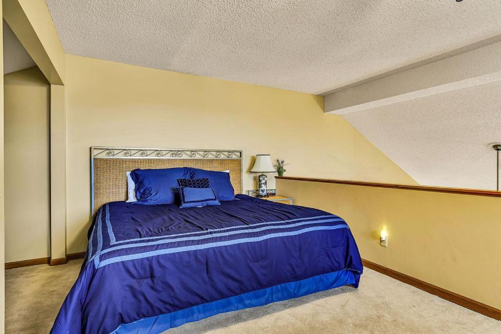 White Oak With Loft -- 116