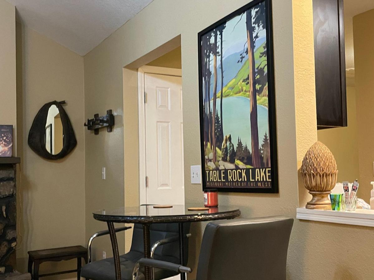 Apartment The Divine 409 1 Bdrm With Kitchen Branson