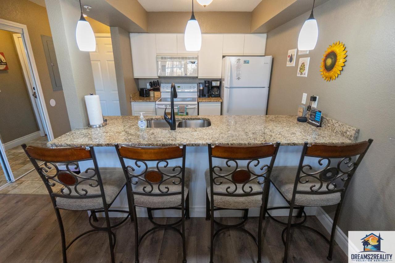 Holiday home 2br Walk-in - Near The 76 Strip - Pool - Free Tickets Included - Clc-6