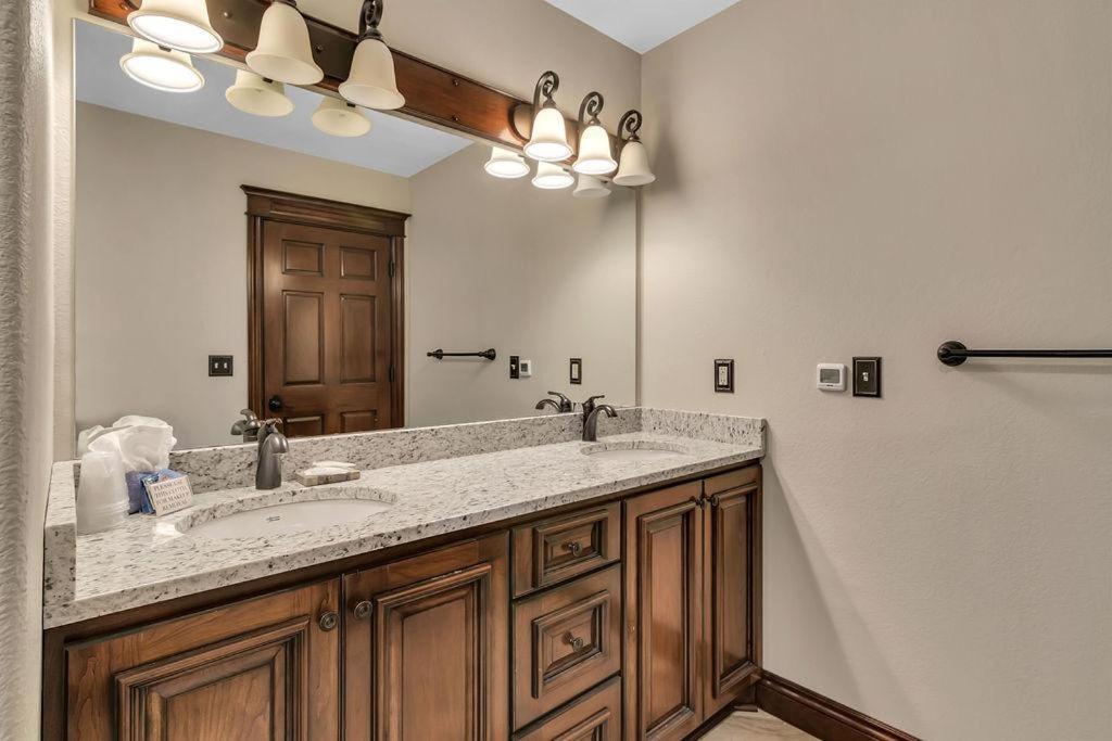 Holiday home Hawthorne -- 1427