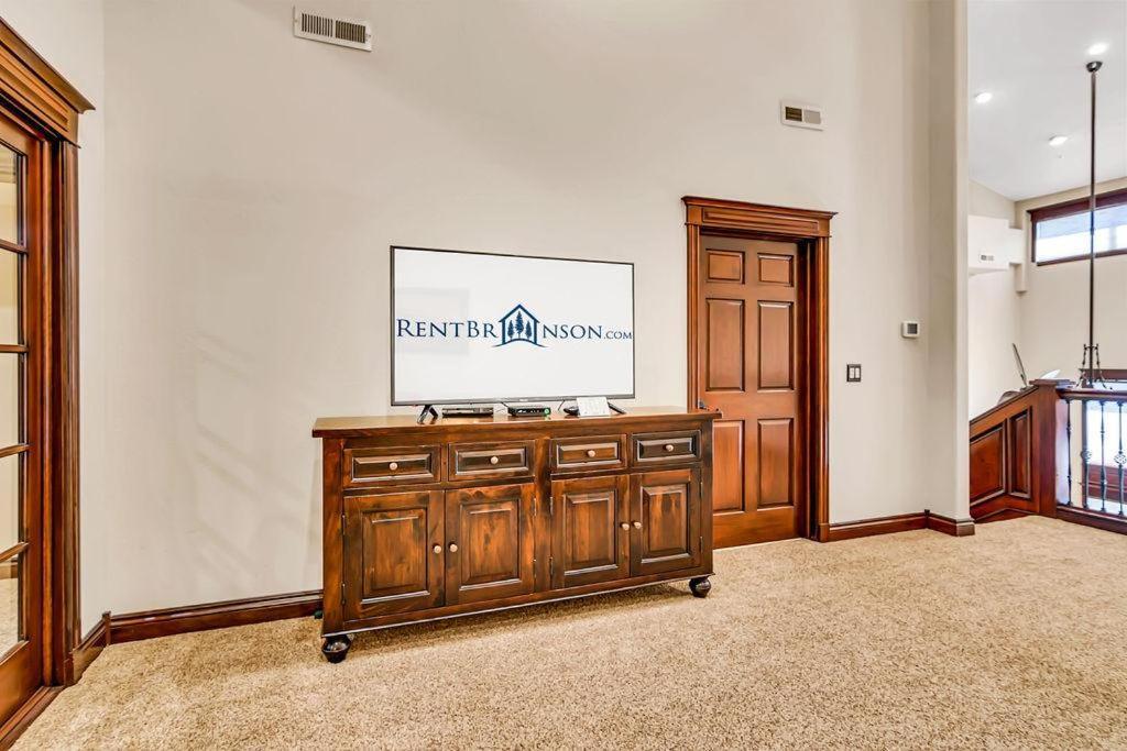 Hawthorne -- 1427 Holiday home Branson