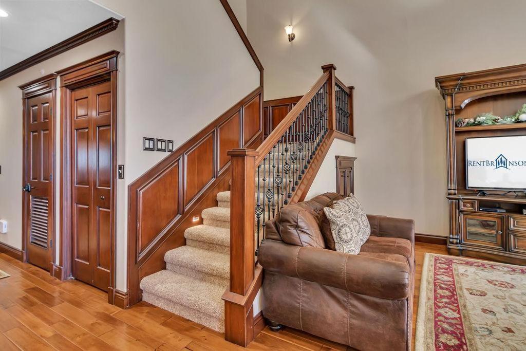 Hawthorne -- 1427 Holiday home *