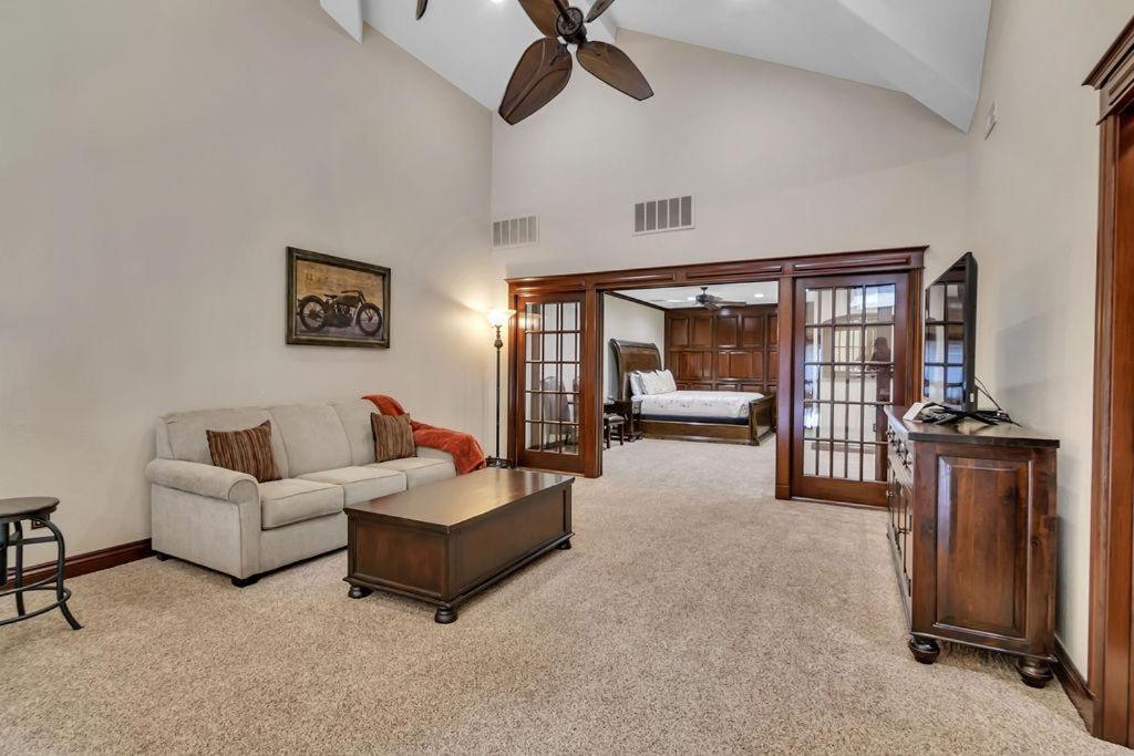 Hawthorne -- 1427 Holiday home *