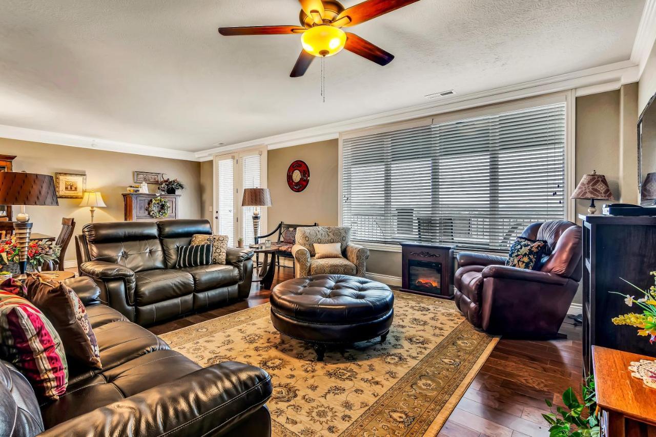 Hawthorne -- 1424 Branson