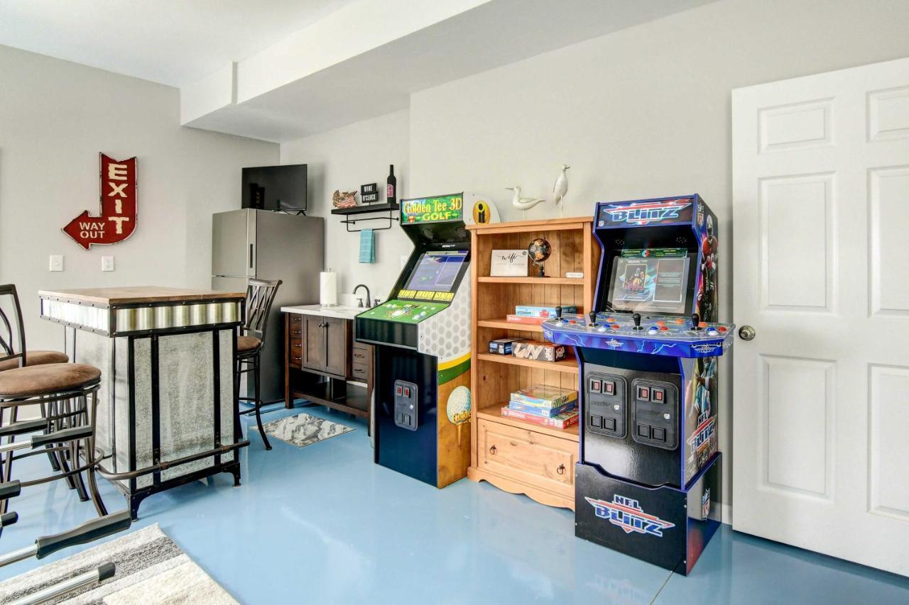 Secluded Escape With Pool And Game Room! Holiday home *