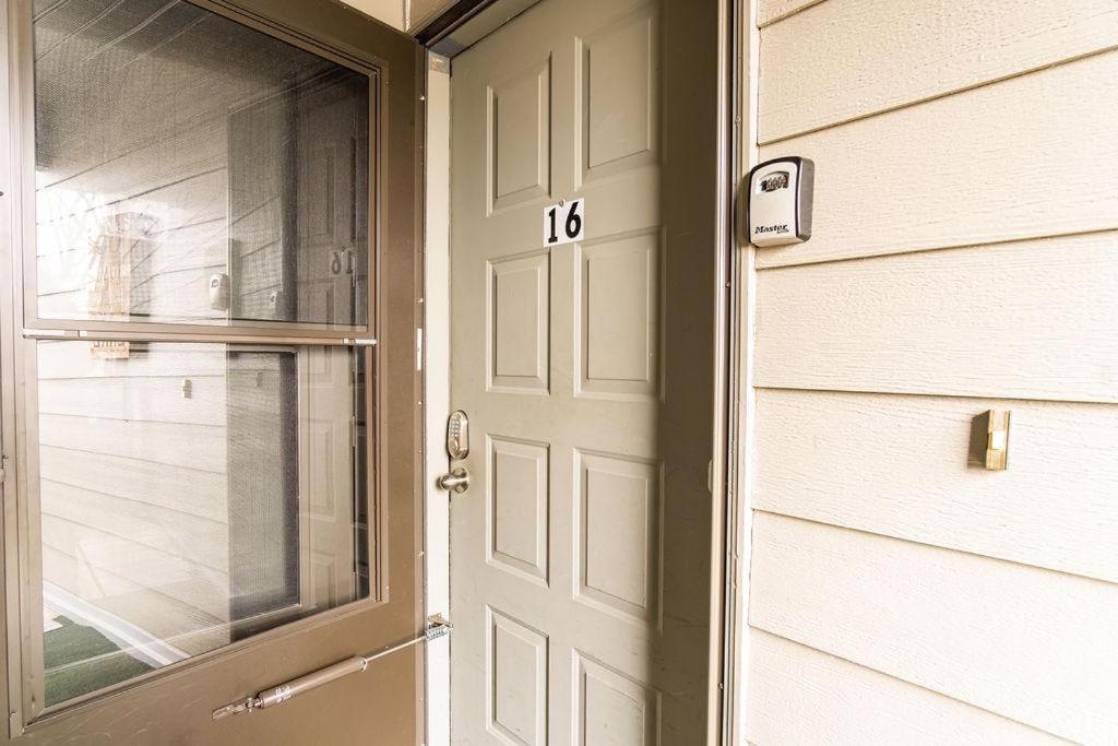 White Oak With Loft -- 116 Holiday home Branson