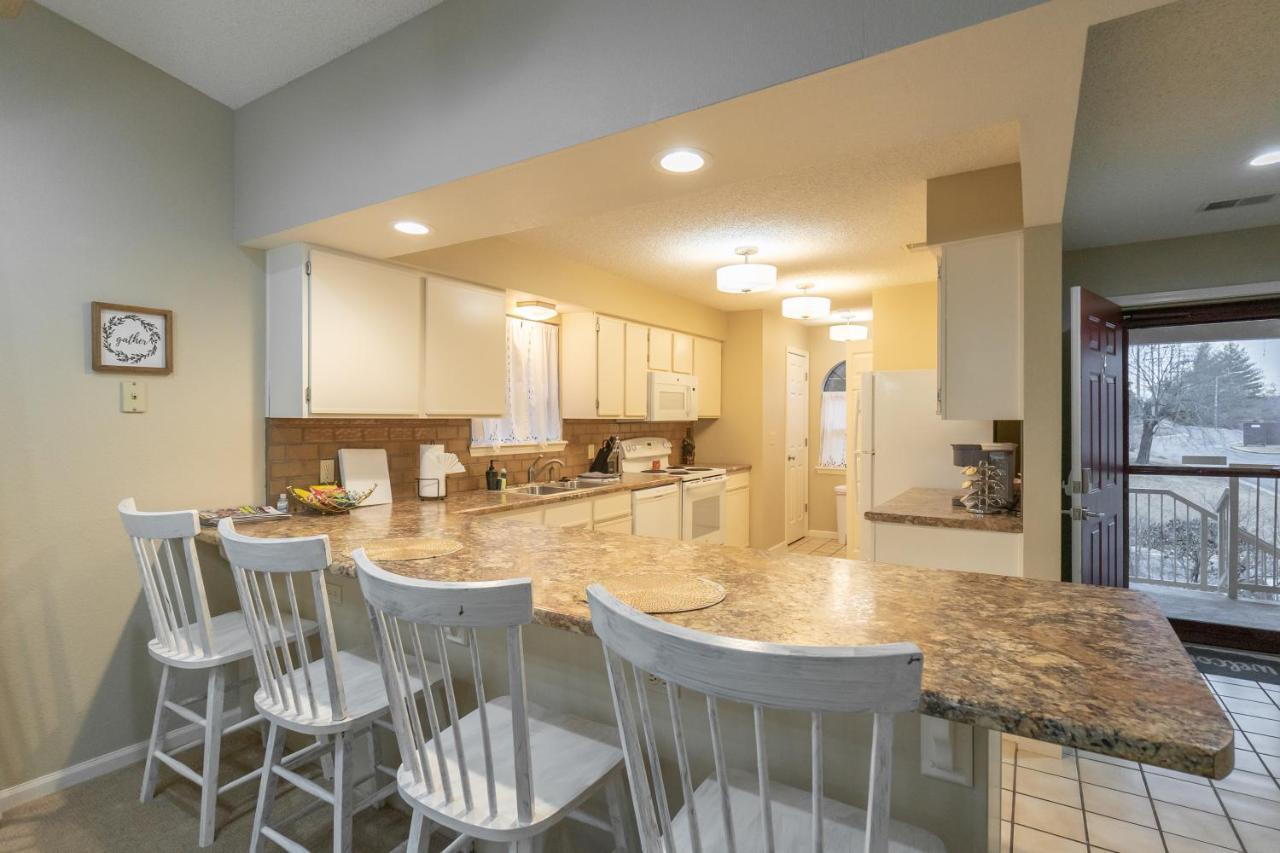 2br Penthouse - 2 Pools - Close To The Strip - Free Tickets Included - Fhc-24