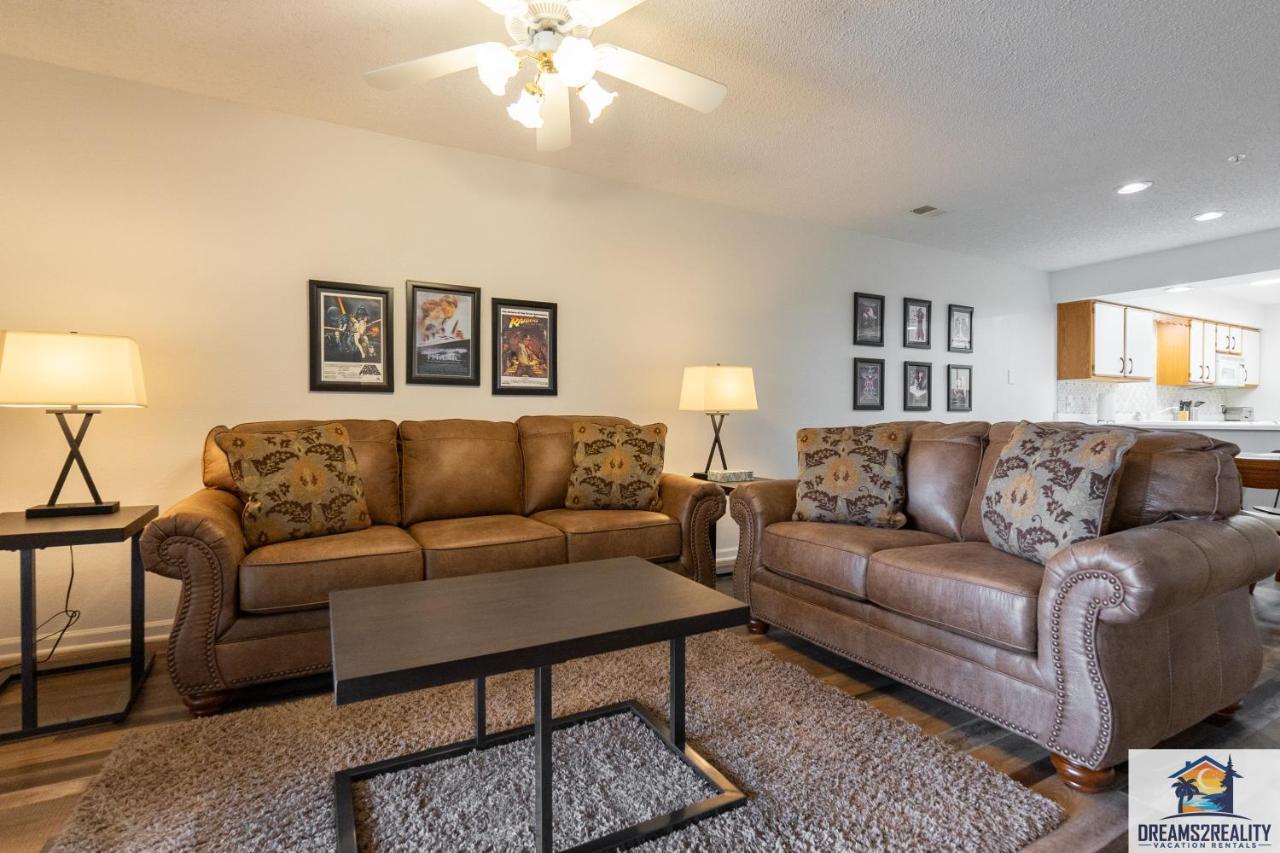 2br Walk-in - Near The 76 Strip - 2 Pools - Free Tickets Included - Fhd-8 *