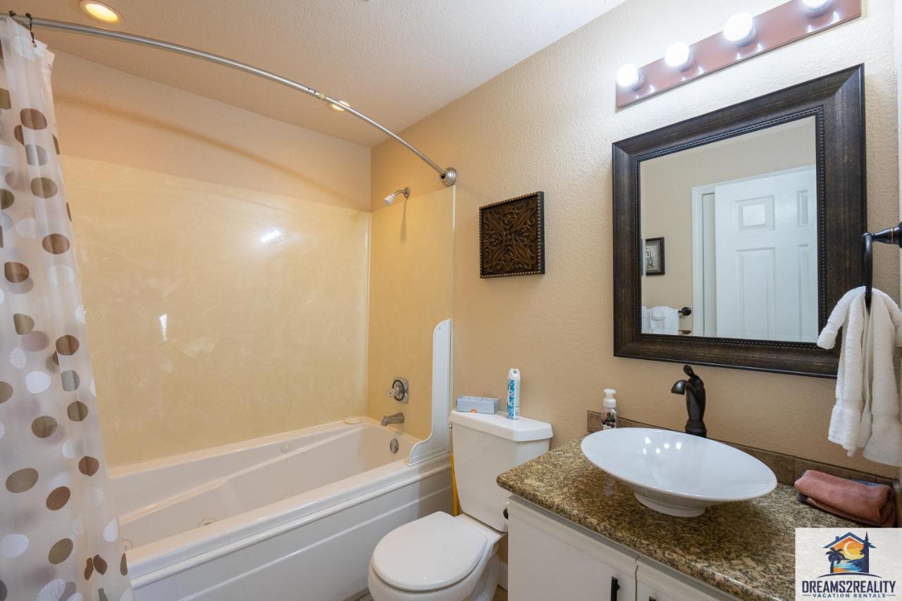2br Penthouse - Near The 76 Strip - Pool - Free Tickets Included - Cld-11 Holiday home *
