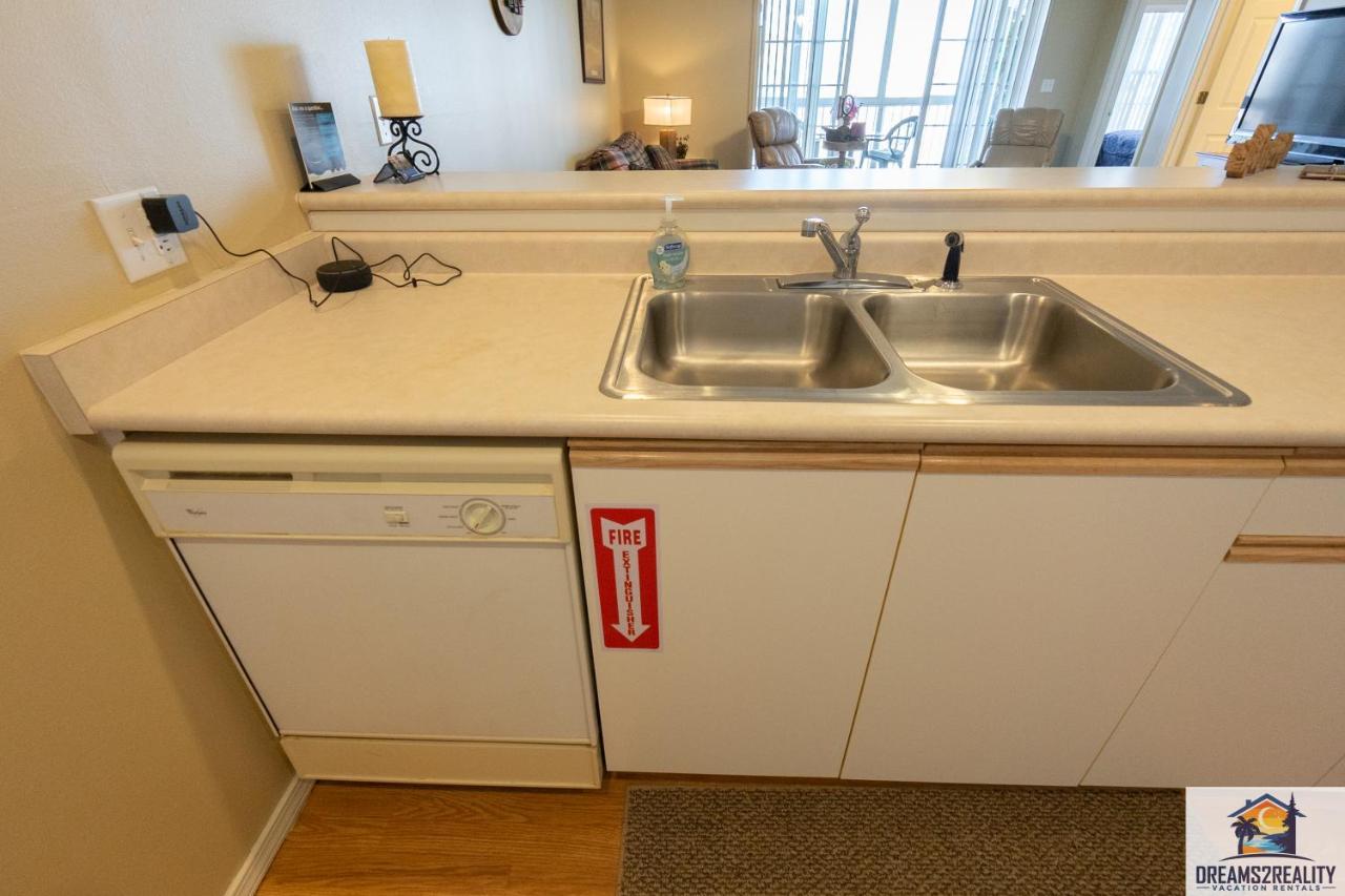 2br Walk-in - Near The Strip - Free Tickets Included - Ch1-18 Holiday home *
