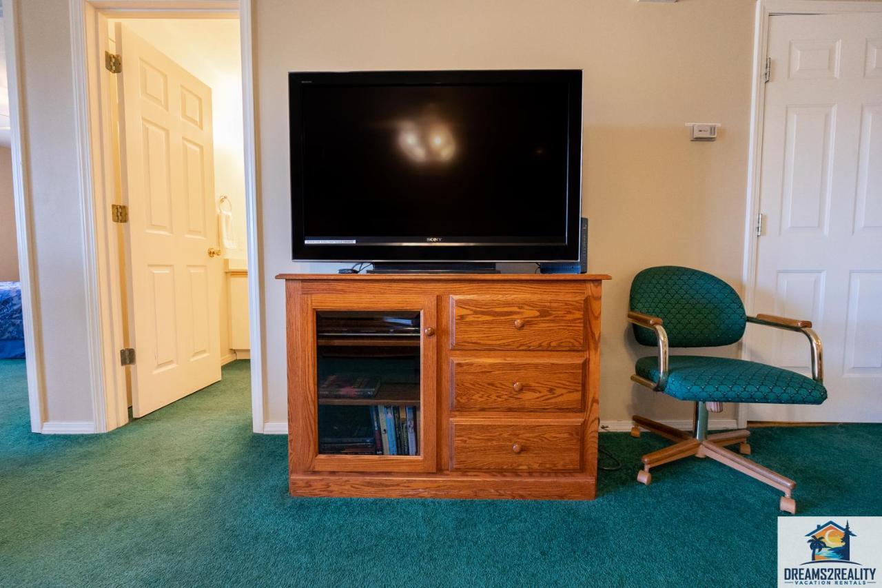 2br Walk-in - Near The Strip - Free Tickets Included - Ch1-18 *
