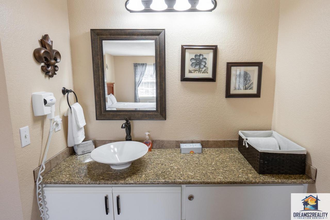 Holiday home 2br Penthouse - Near The 76 Strip - Pool - Free Tickets Included - Cld-11 Branson