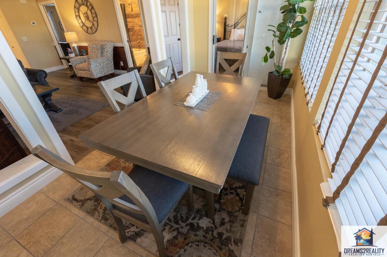 2br Walk-in - Near The 76 Strip - Pool - Free Tickets Included - Clc-7 Holiday home *