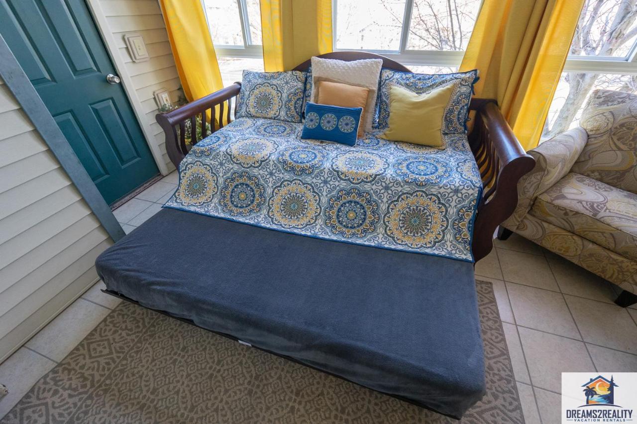 3br Updated Walk-in - Near The Strip - Free Tickets Included - Ch4-4 Holiday home *