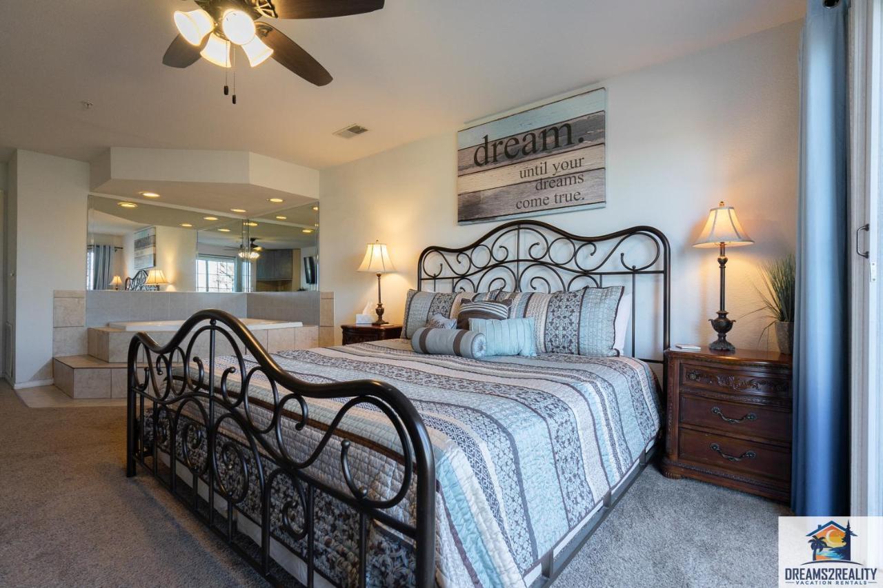 1br Walk-in With 2 Person Jacuzzi Tub - Near The Strip - Free Tickets Included - Ch5-3 *