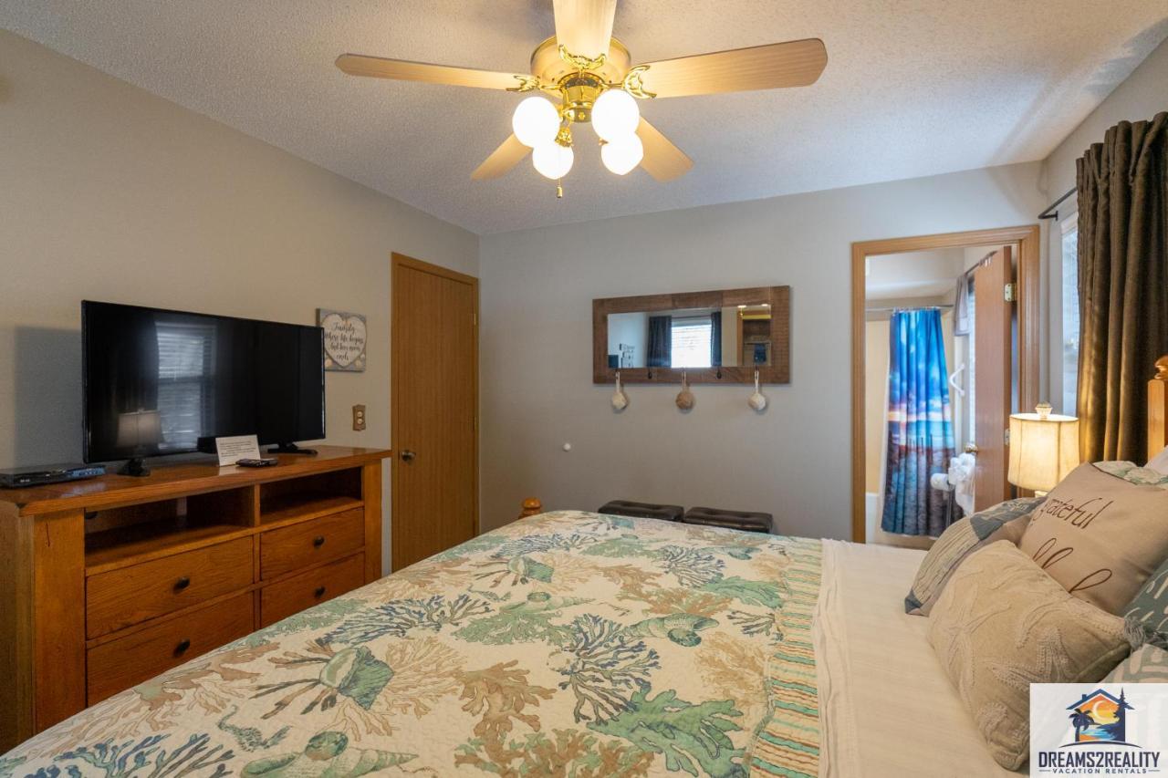Lake View! Walk-in 3 Bedroom - Outdoor Pool - Free Tickets Included - Trh6-6 Holiday home Branson
