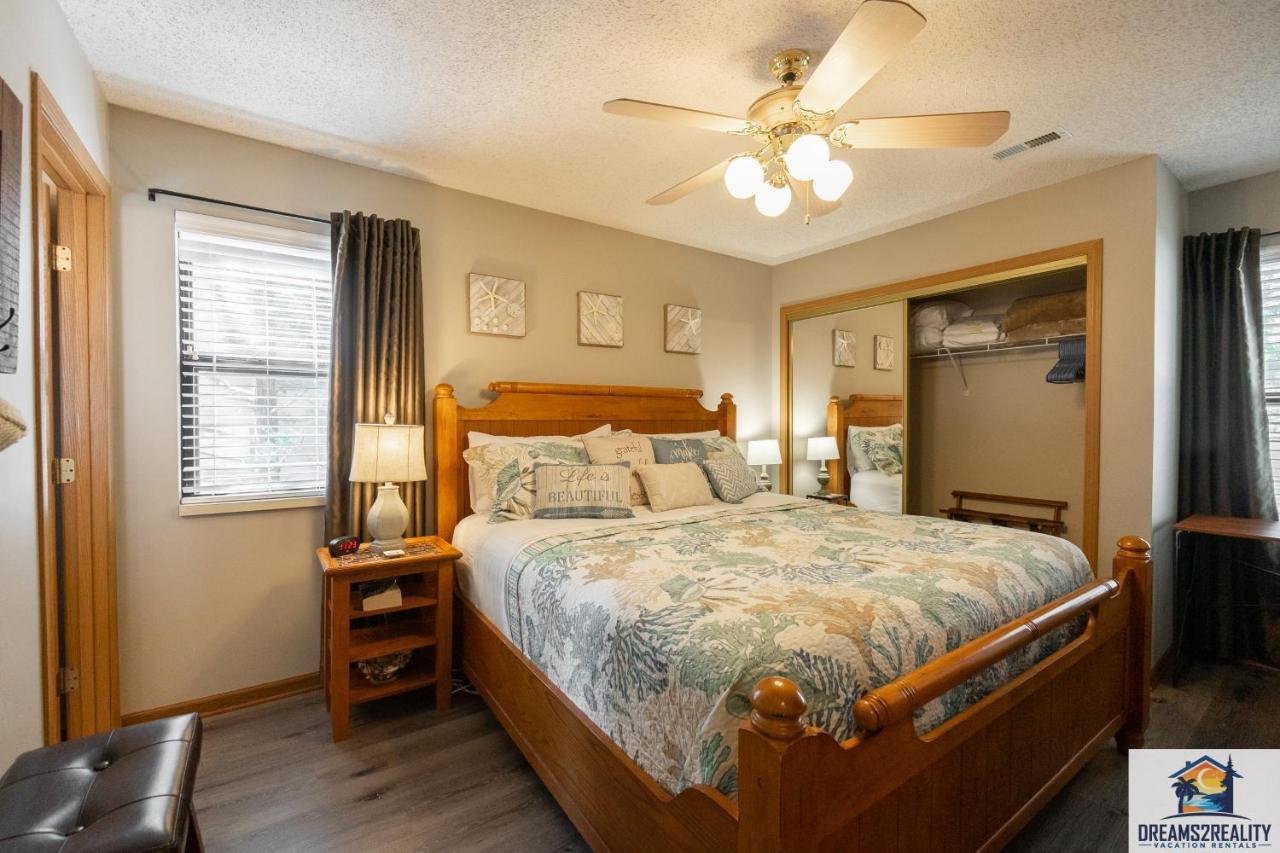 Lake View! Walk-in 3 Bedroom - Outdoor Pool - Free Tickets Included - Trh6-6 Holiday home