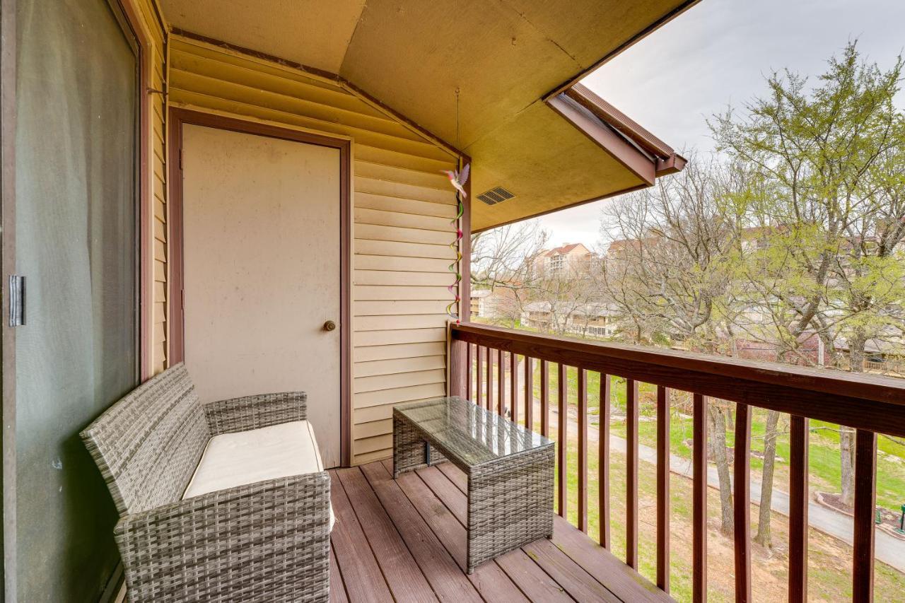 Apartment - 4 Miles From Landing!