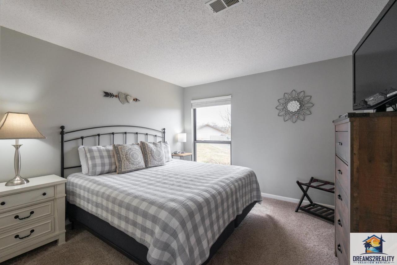 1br Walk-in At Pointe Royal - 2 Pools - Free Attraction Tickets Included -pr42-16 *